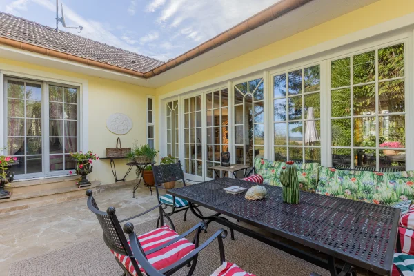 Elégante villa et son parc paysager de 26 ares, à proximité de la frontière luxembourgeoise - Image 10