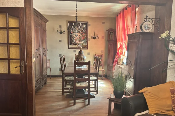 Maison de ville indépendante des années 30 à rénover et son parc de +/- 18 ares. - Image 6
